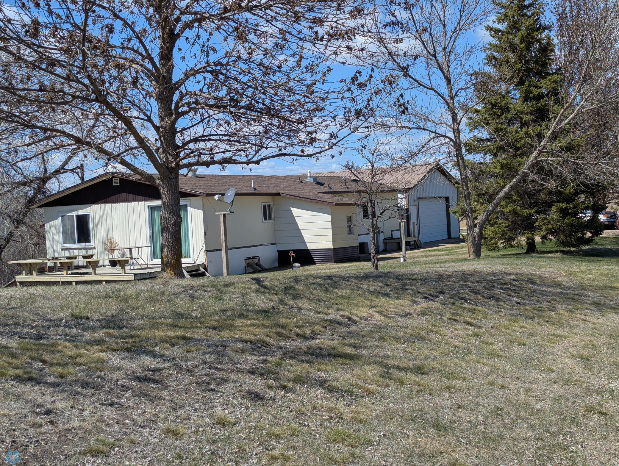 23755 County Highway 83, Battle Lake, Minnesota image 7