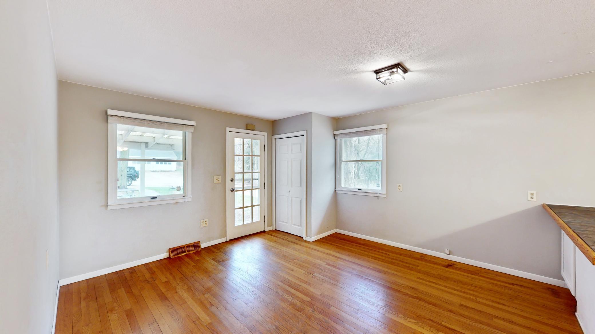 30256 Oak Lane, Cannon Falls, Minnesota image 11