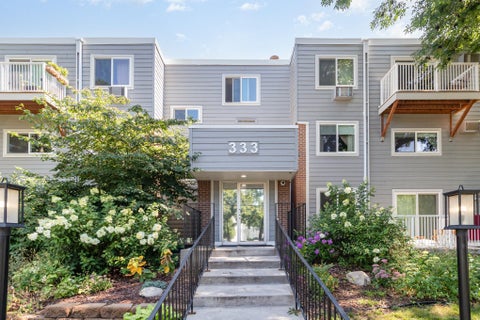 Condo For Sale - 333 8th Street<br/> Hennepin County, Minneapolis, MN 55414