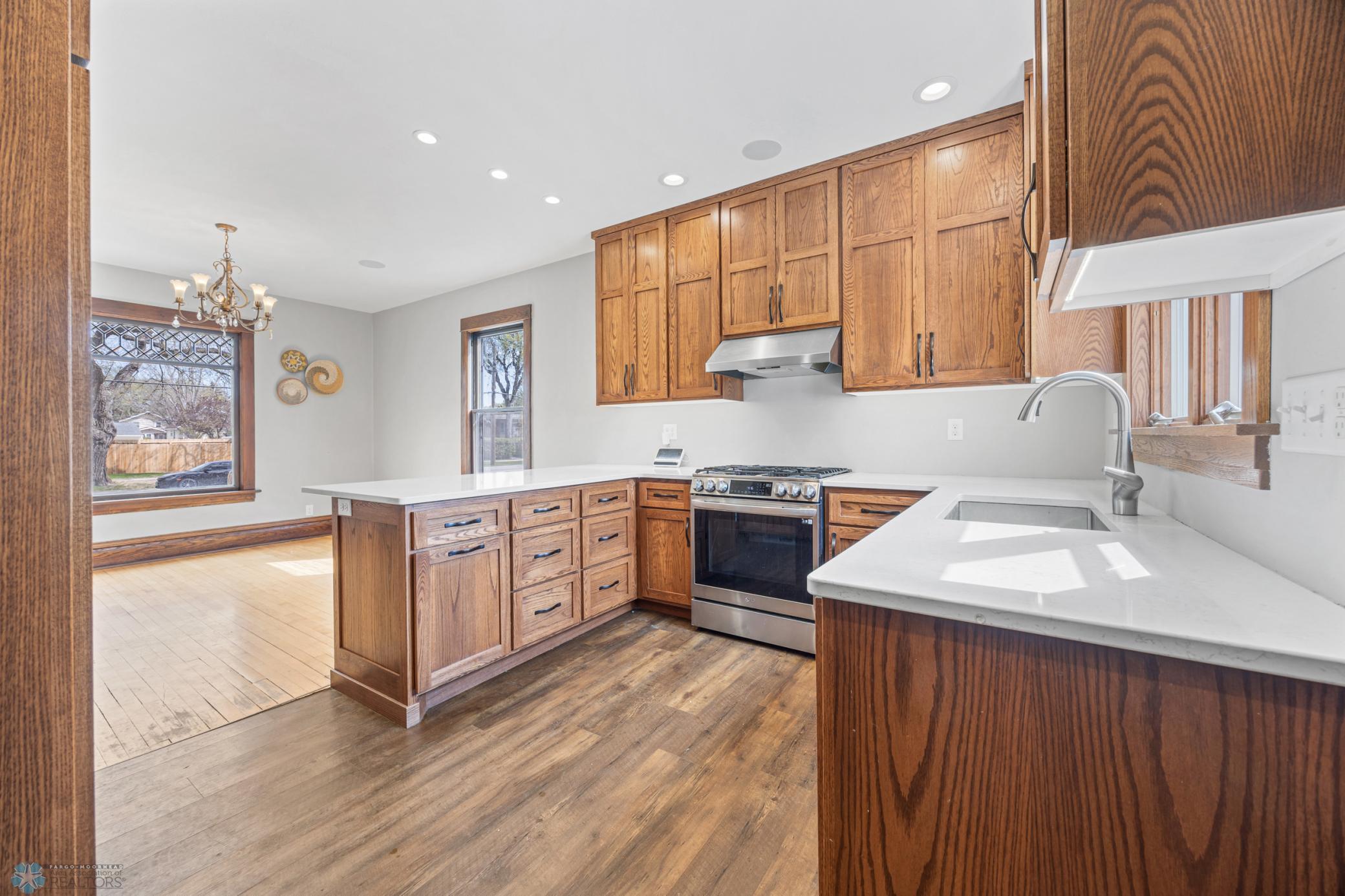 1524 5th Avenue, Fargo, North Dakota image 16