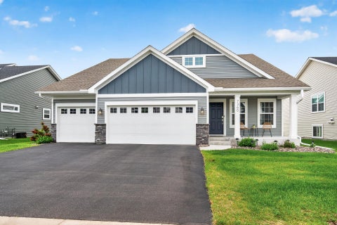 Homes For Sale - 7360 Crane Drive<br/> Hugo, MN 55038