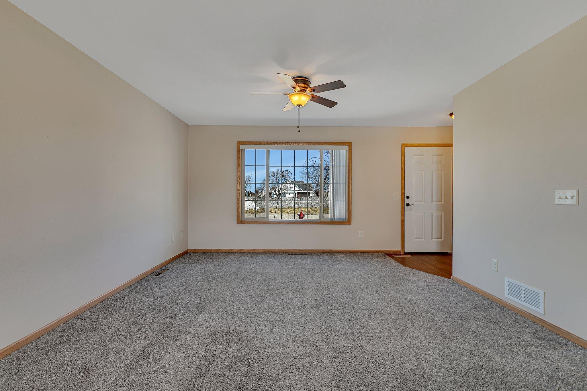 609 Cottonwood Avenue, Litchfield, Minnesota image 3