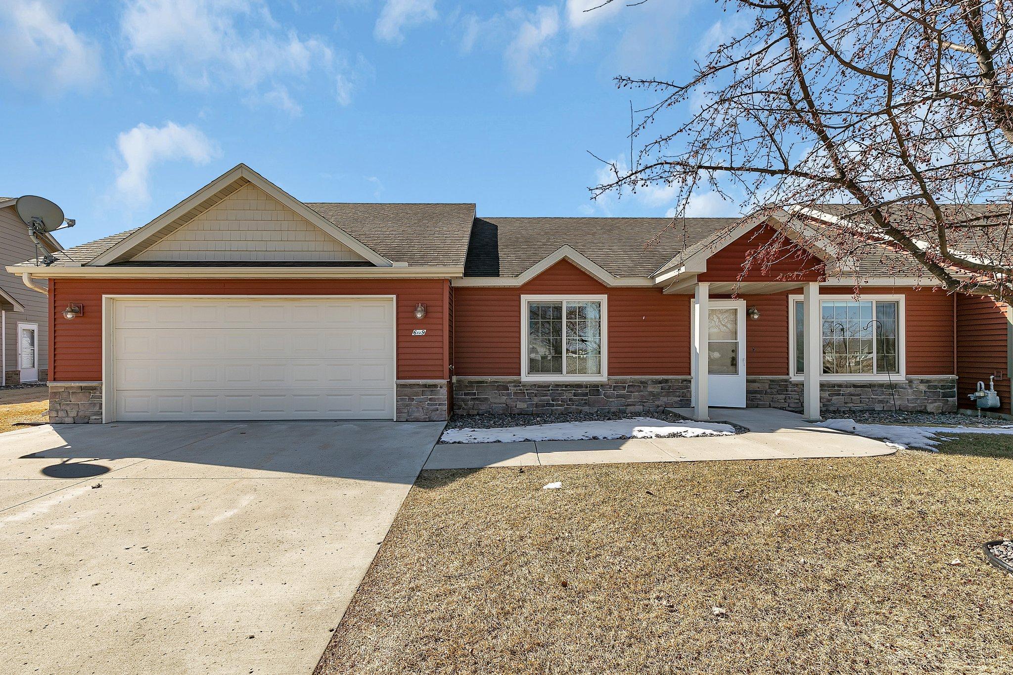 609 Cottonwood Avenue, Litchfield, Minnesota image 1