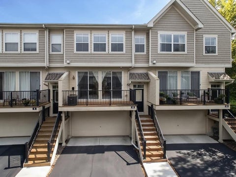 Townhouse For Sale - 4735 Victor Path<br/> Washington County, Hugo, MN 55038