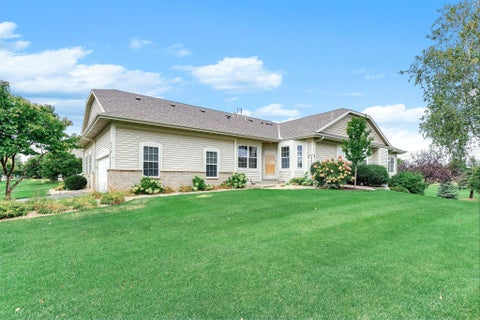 Townhouse For Sale - 536 Holly Lane<br/> Oakdale, MN 55128