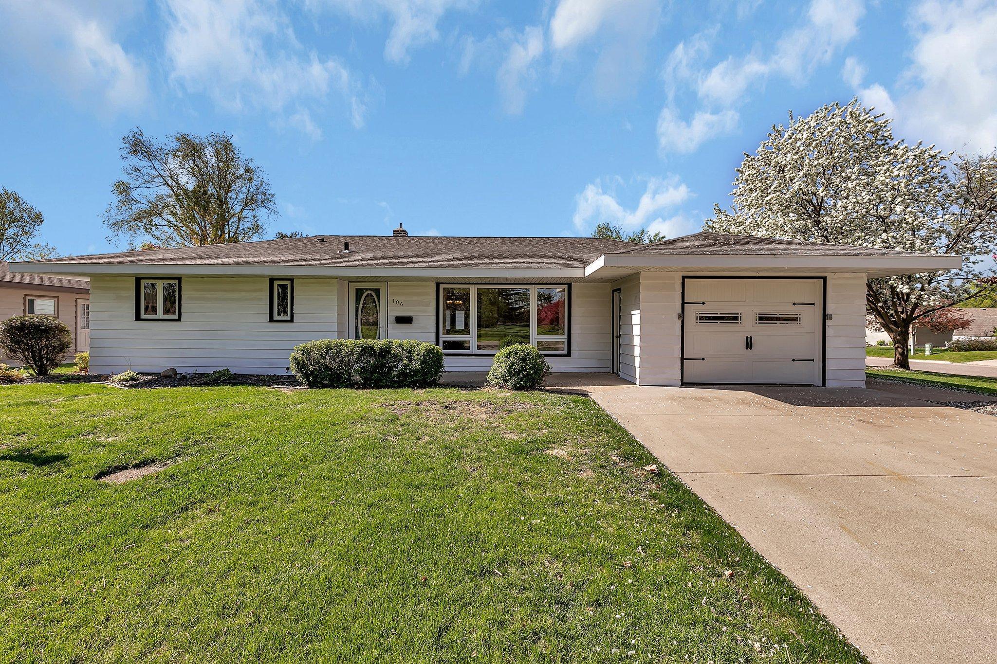 106 N High Drive, Hutchinson, Minnesota image 1