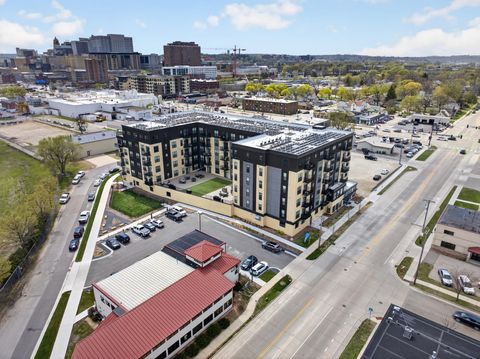 Condo For Rent - 28 7th Street<br/> Rochester, MN 55906