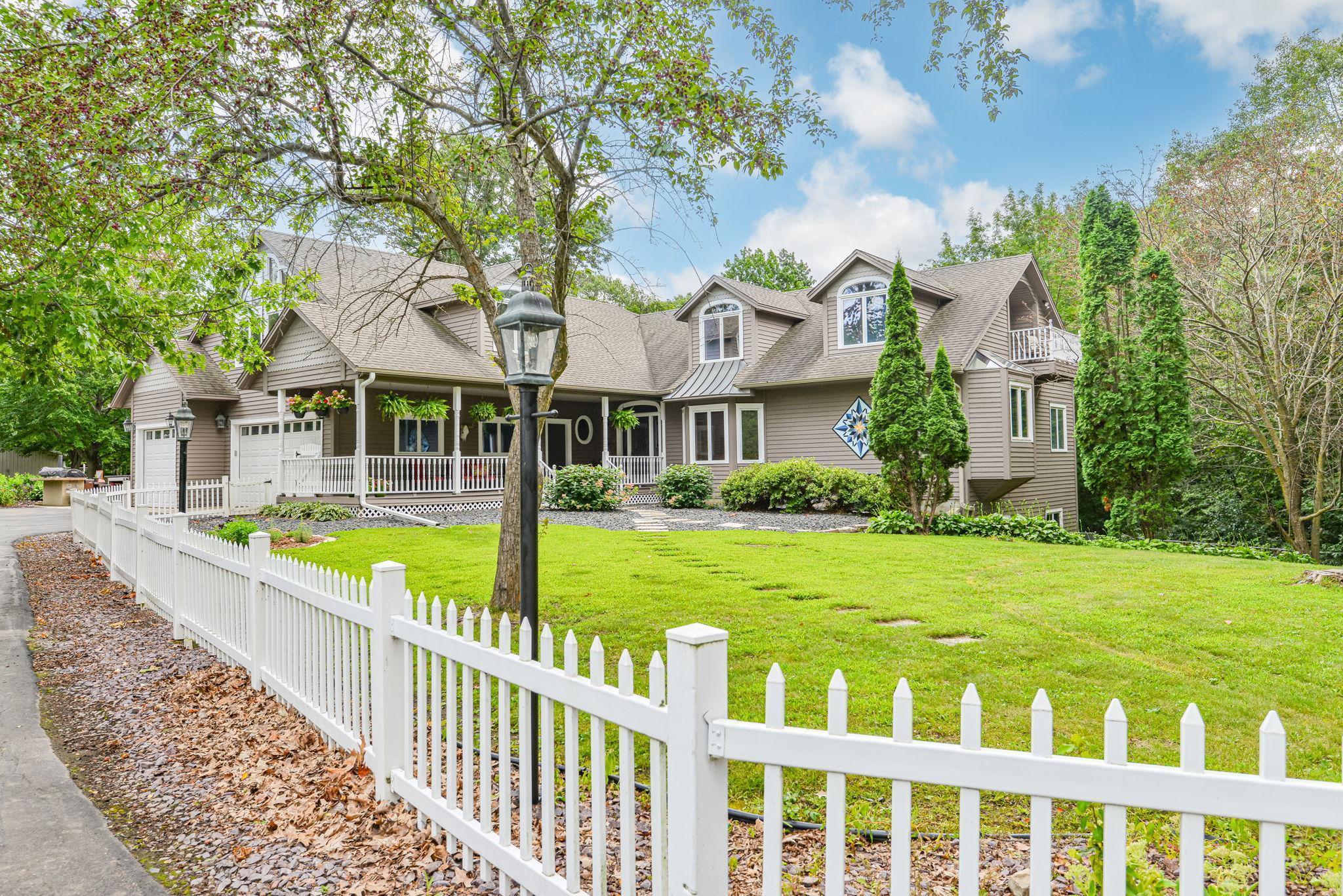 10069 Stacy Trail, Chisago City, Minnesota image 4