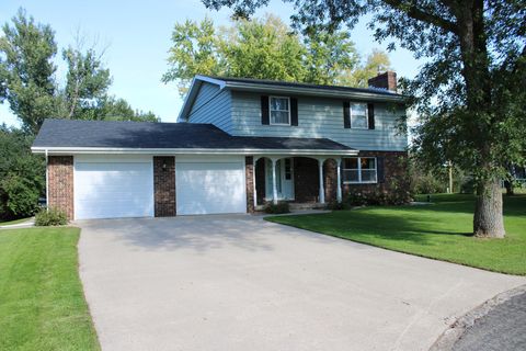 Homes For Sale - 20762 468th Avenue<br/> Stevens County, Morris, MN 56267