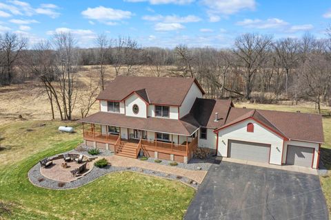 Homes For Sale - 32126 Hornsby Street<br/> North Branch, MN 55056