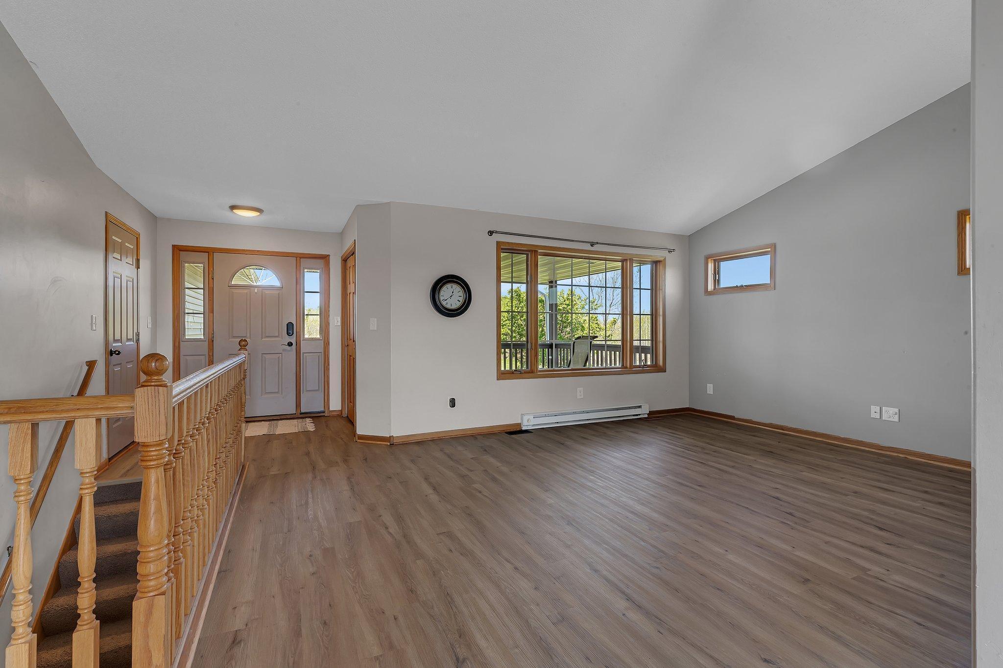 8742 170th Avenue, Oak Park, Minnesota image 3