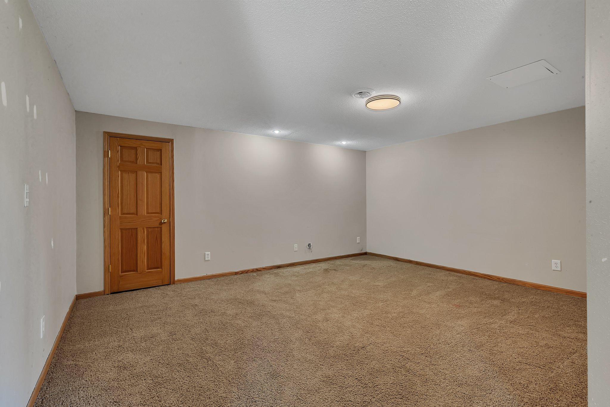 8742 170th Avenue, Oak Park, Minnesota image 21
