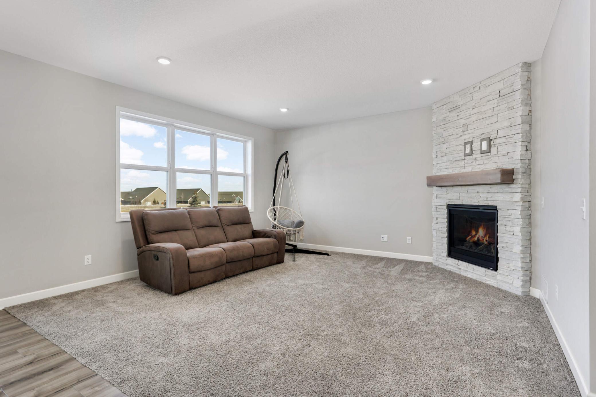 8105 186th Street, Lakeville, Minnesota image 39