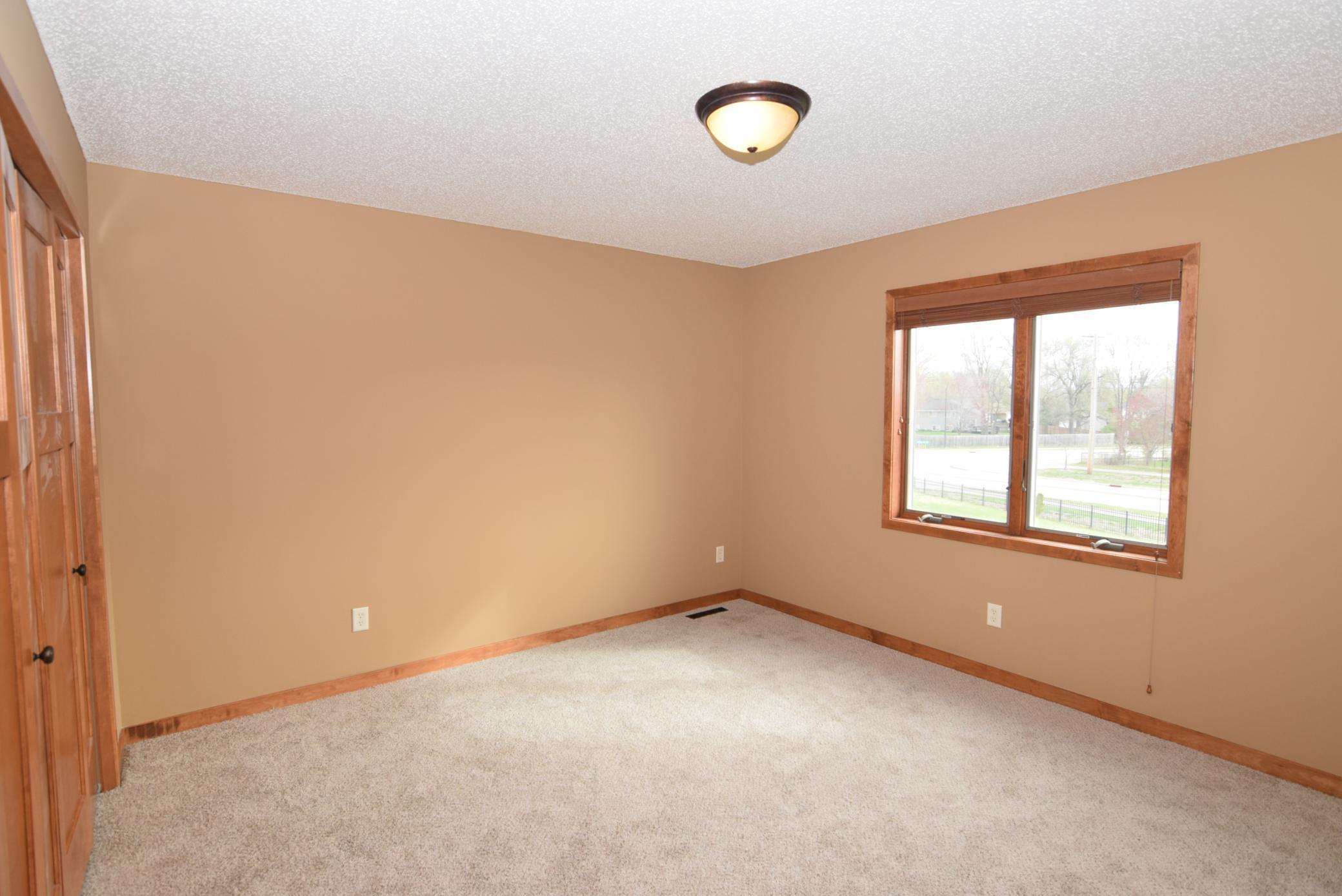 9521 Dunes Court, Cottage Grove, Minnesota image 20