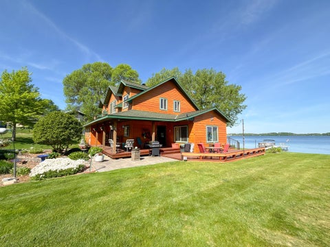 Homes For Sale - 21447 Sunny Drive<br/> Fergus Falls, MN 56537
