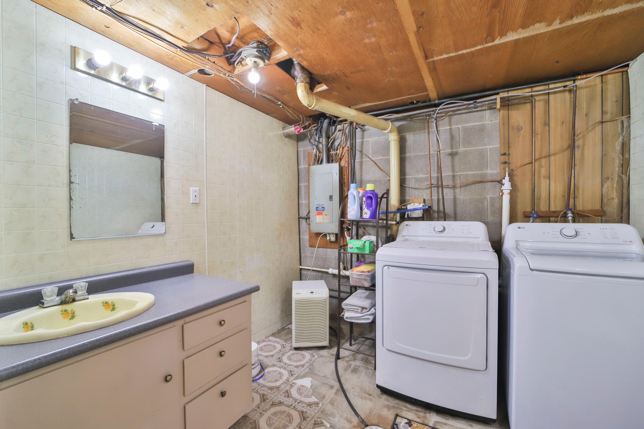 420 Maple Avenue, Hill City, Minnesota image 28