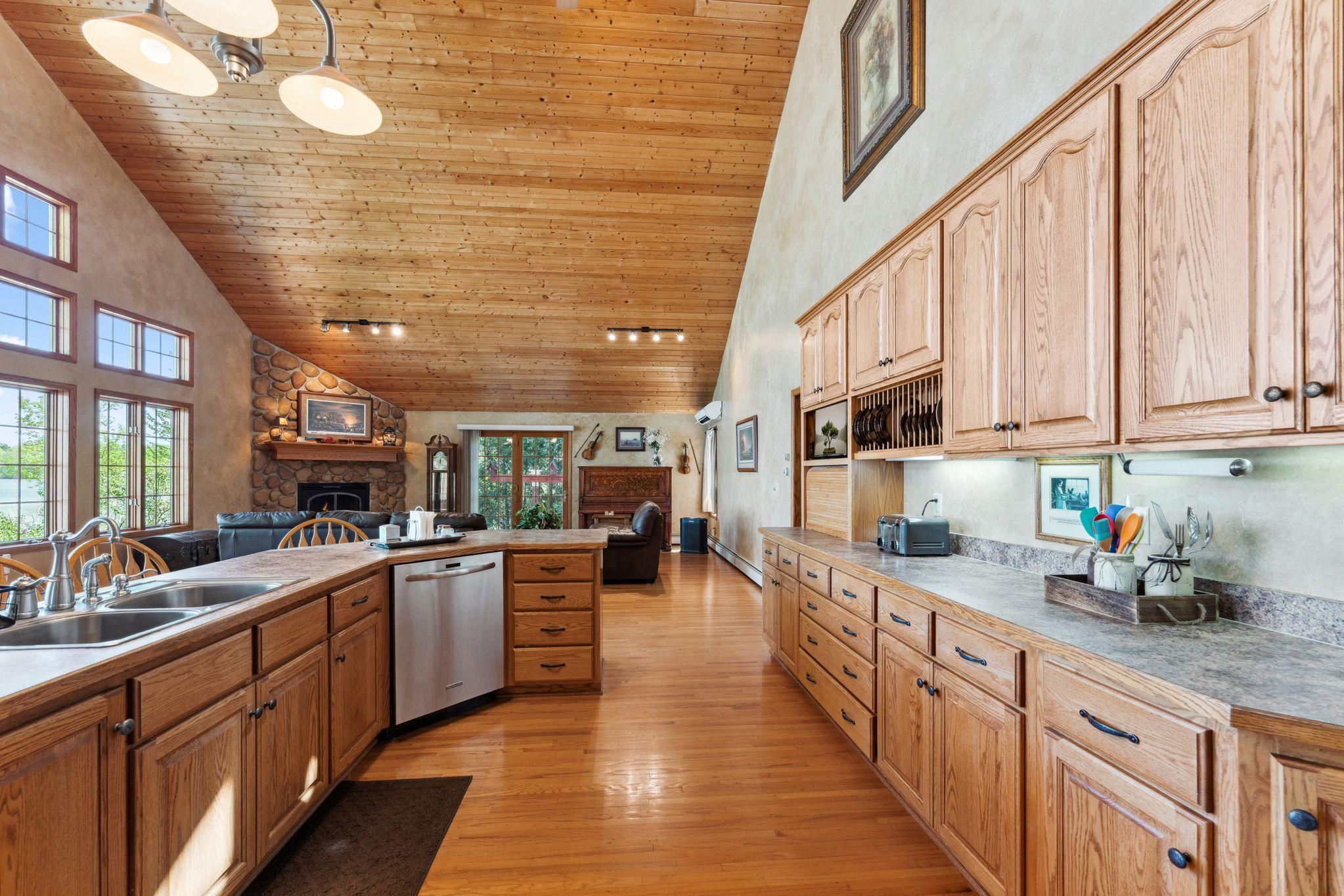 1823 313th Avenue, Cambridge, Minnesota image 29