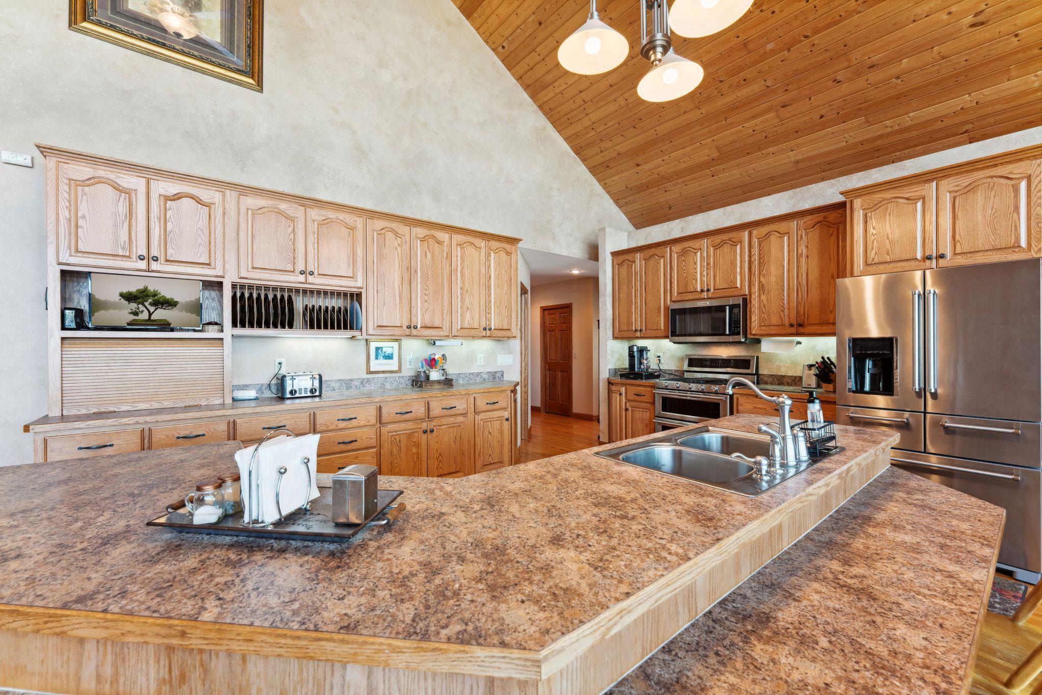 1823 313th Avenue, Cambridge, Minnesota image 32
