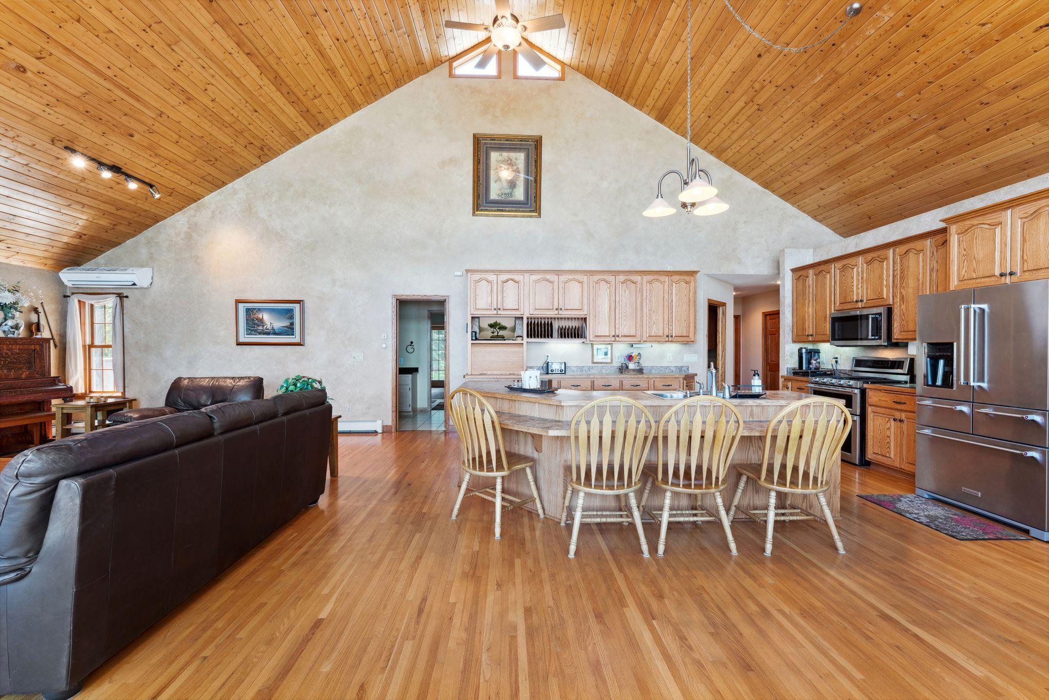 1823 313th Avenue, Cambridge, Minnesota image 36