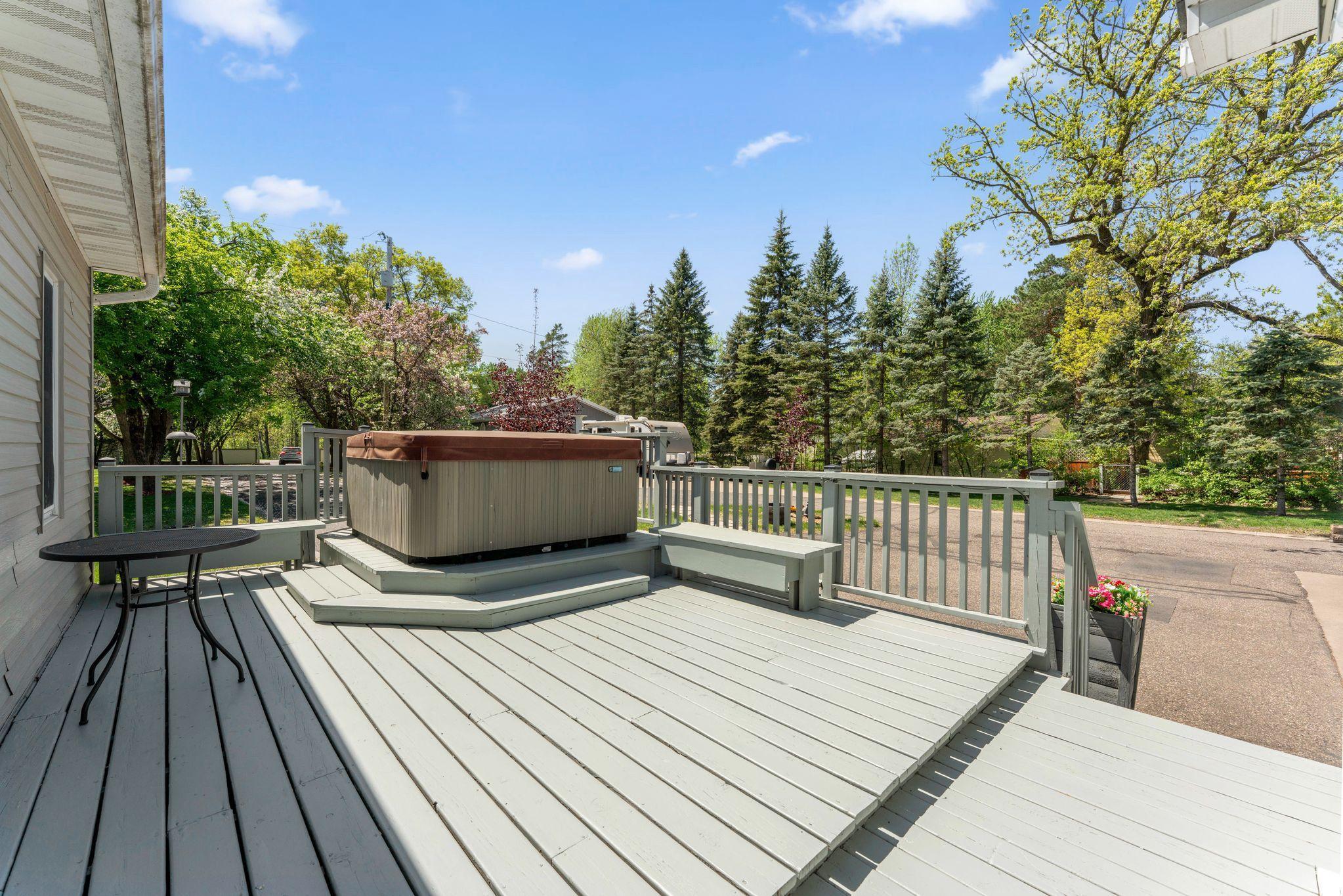 1823 313th Avenue, Cambridge, Minnesota image 13