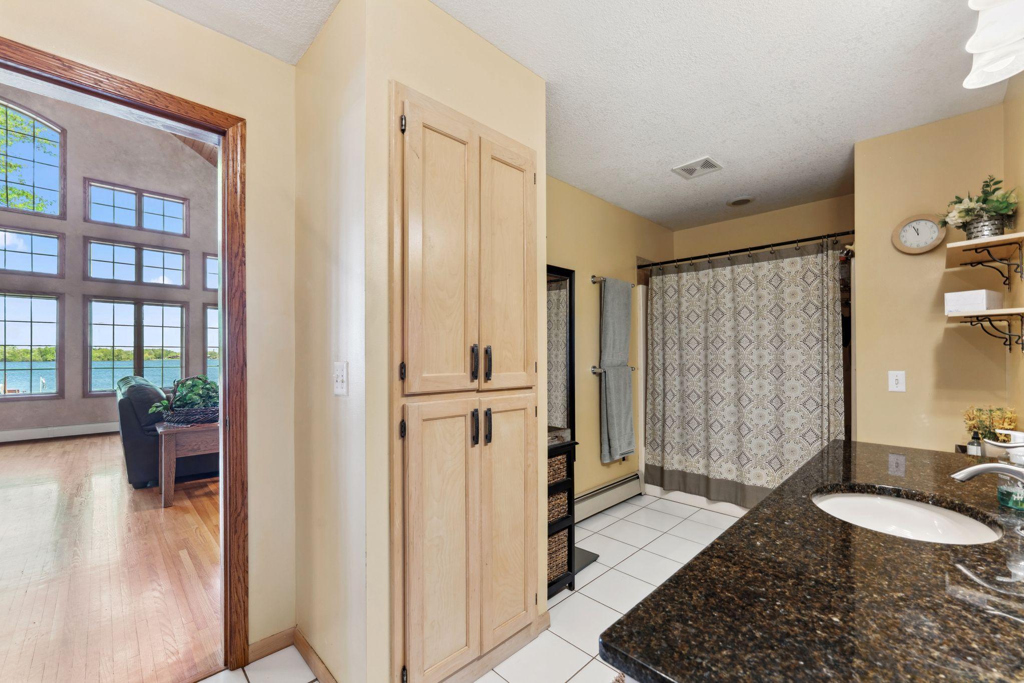 1823 313th Avenue, Cambridge, Minnesota image 41