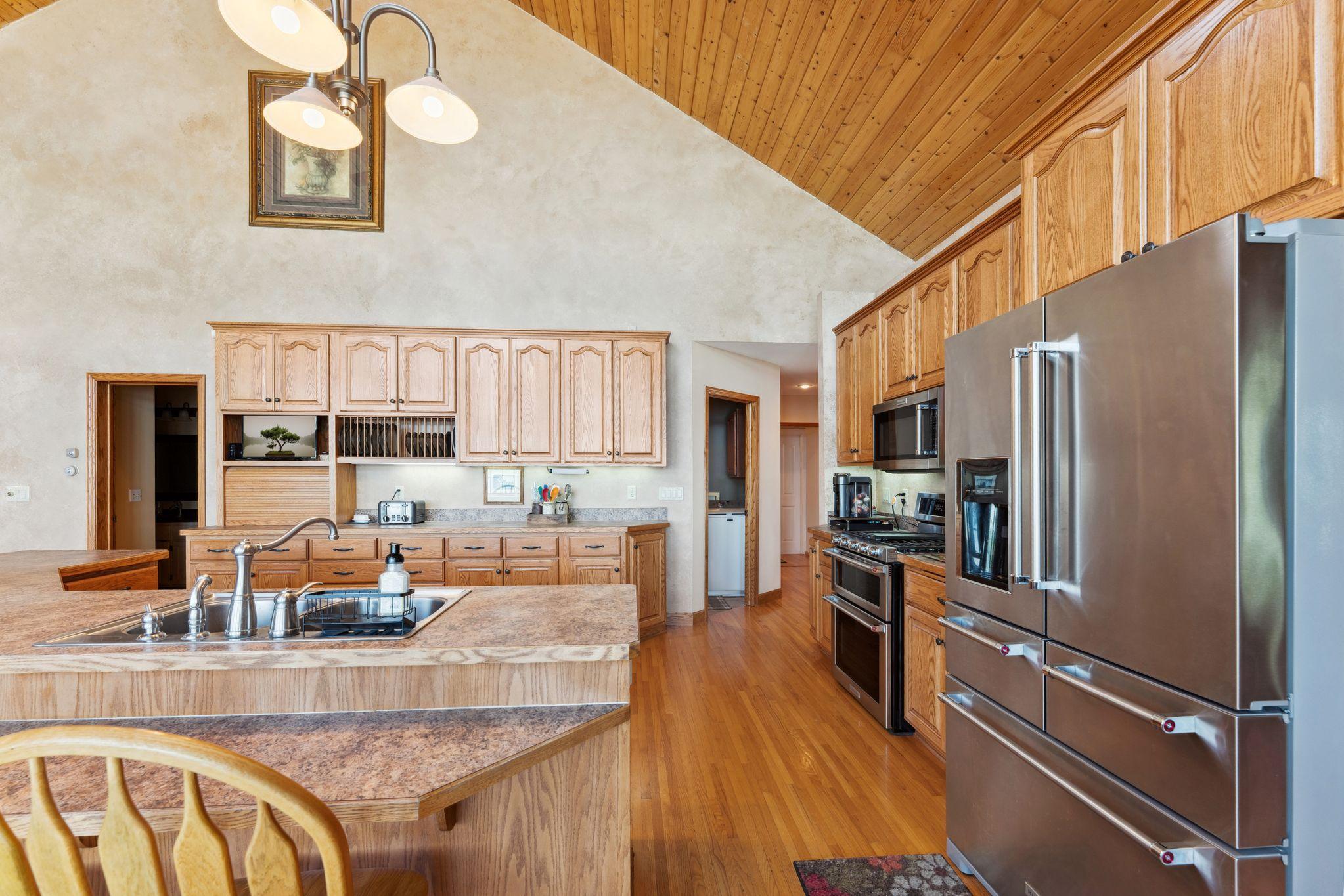 1823 313th Avenue, Cambridge, Minnesota image 30