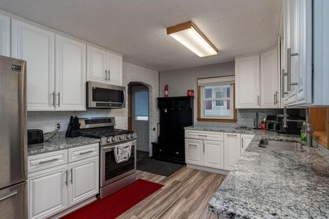 Homes For Sale - 510 N 4th Street<br/> Le Sueur, MN 56058