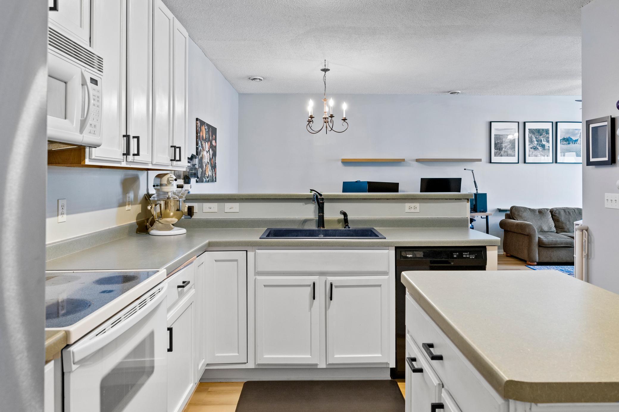 1874 Pintail Avenue, Shakopee, Minnesota image 13