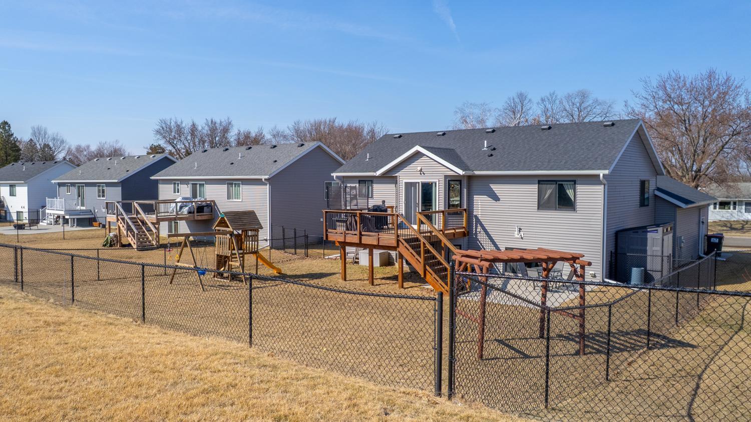 304 Sunnydale Lane, Rochester, Minnesota image 44