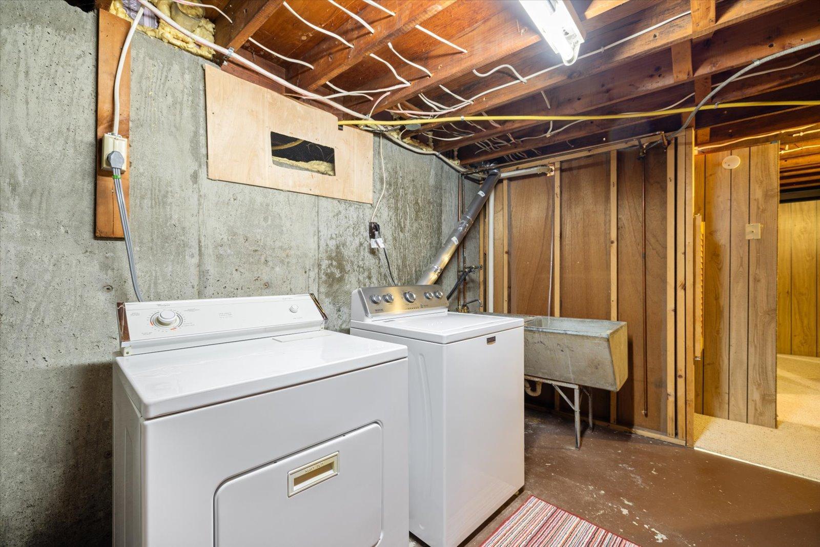 207 Dorchester Drive, Hoyt Lakes, Minnesota image 34
