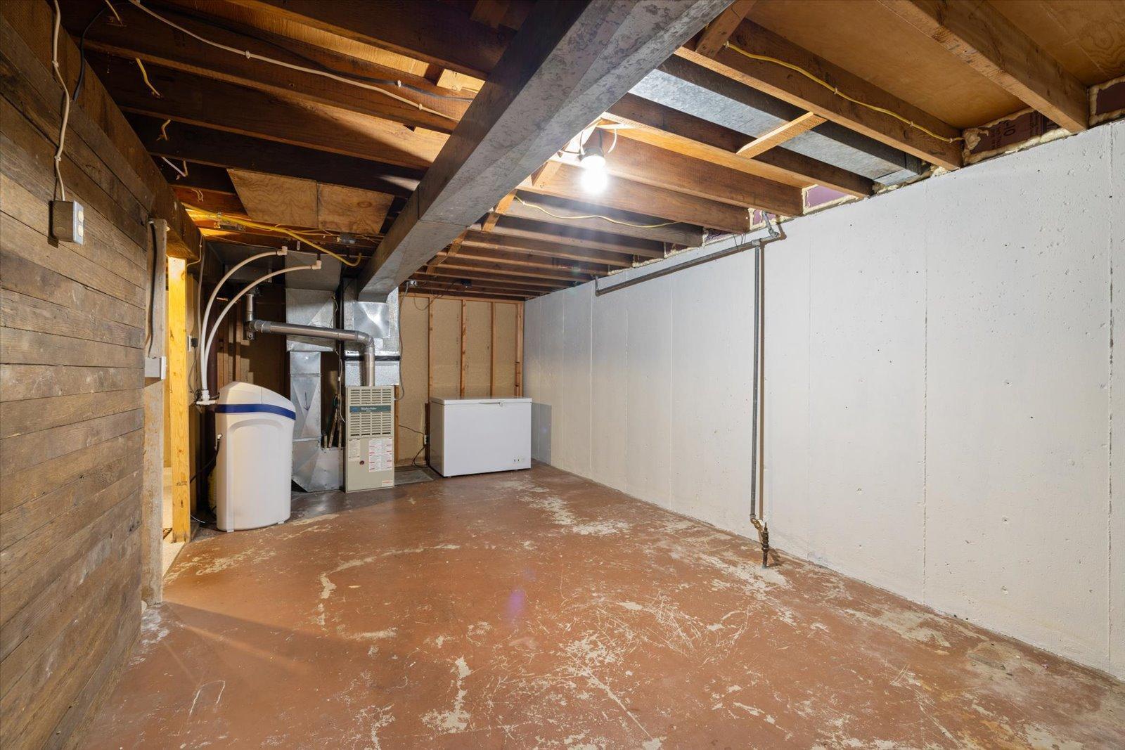 207 Dorchester Drive, Hoyt Lakes, Minnesota image 35