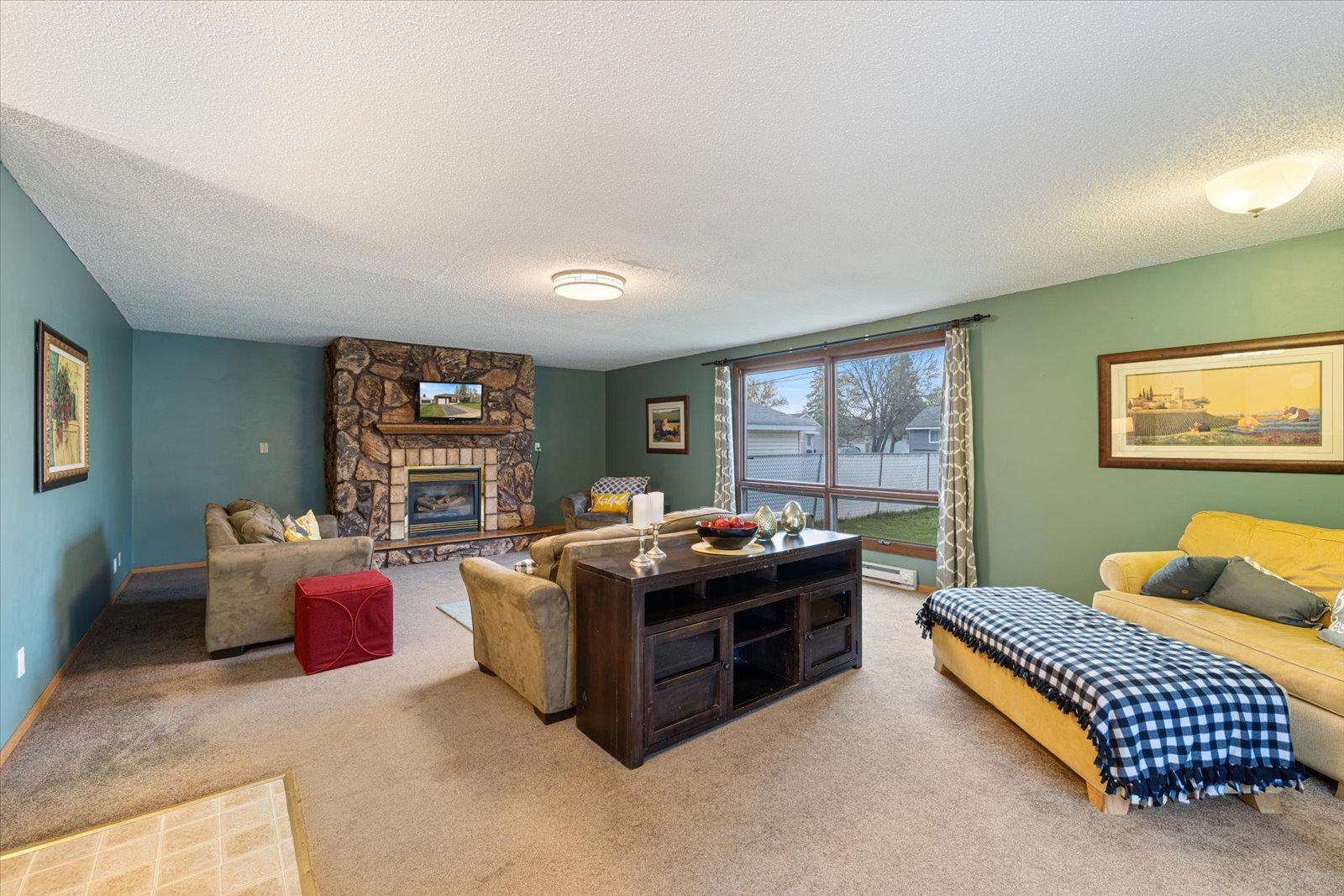207 Dorchester Drive, Hoyt Lakes, Minnesota image 13
