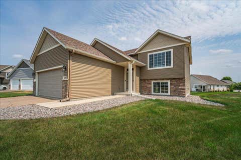 Homes For Sale - 180 Tuttle Dr Dr<br/> Dakota County, Hastings, MN 55033
