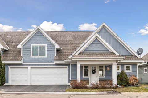 Townhouse For Sale - 5465 Lost Lake Lane<br/> Mound, MN 55364