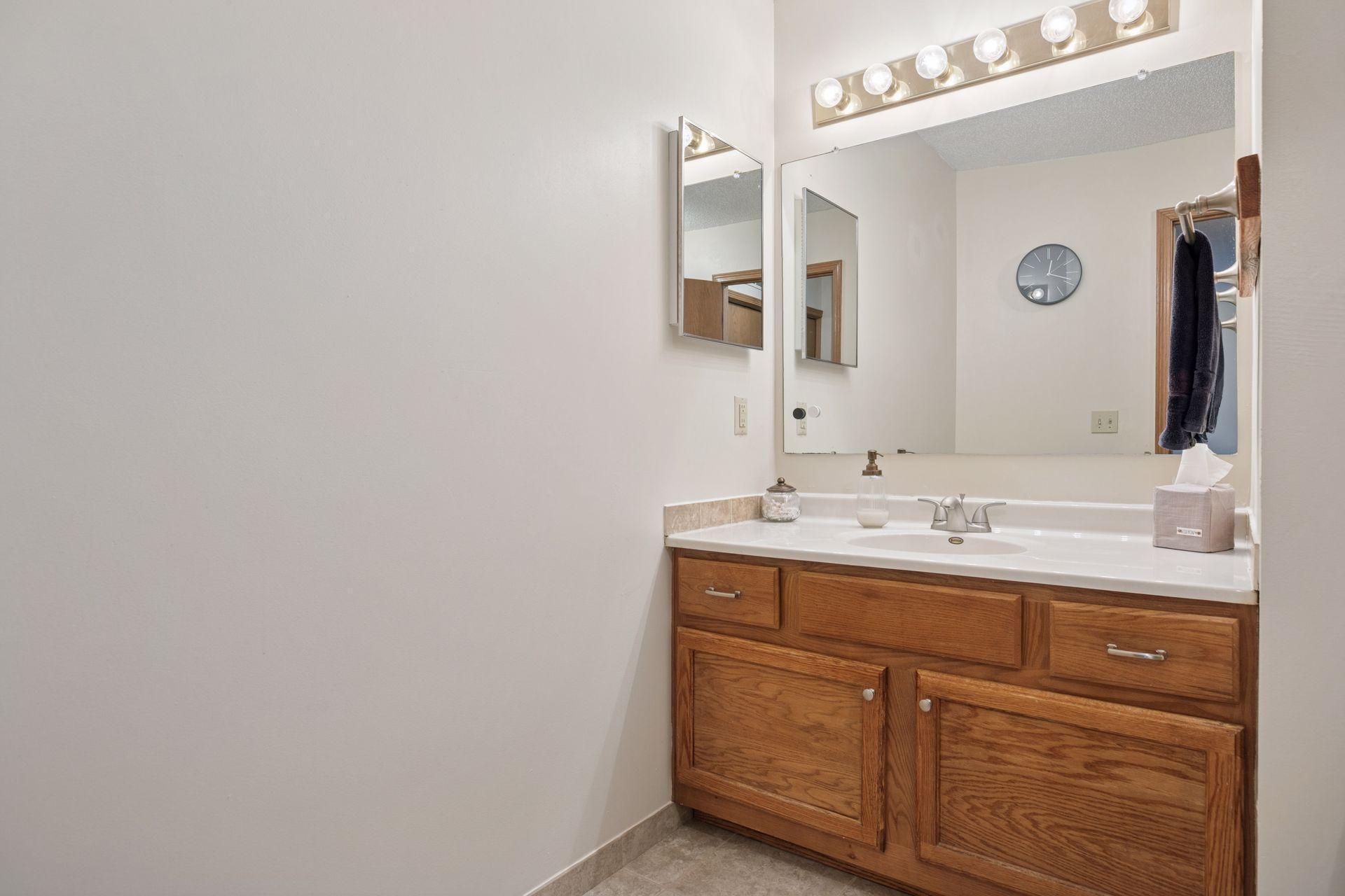 7289 Brittany Lane, Inver Grove Heights, Minnesota image 23