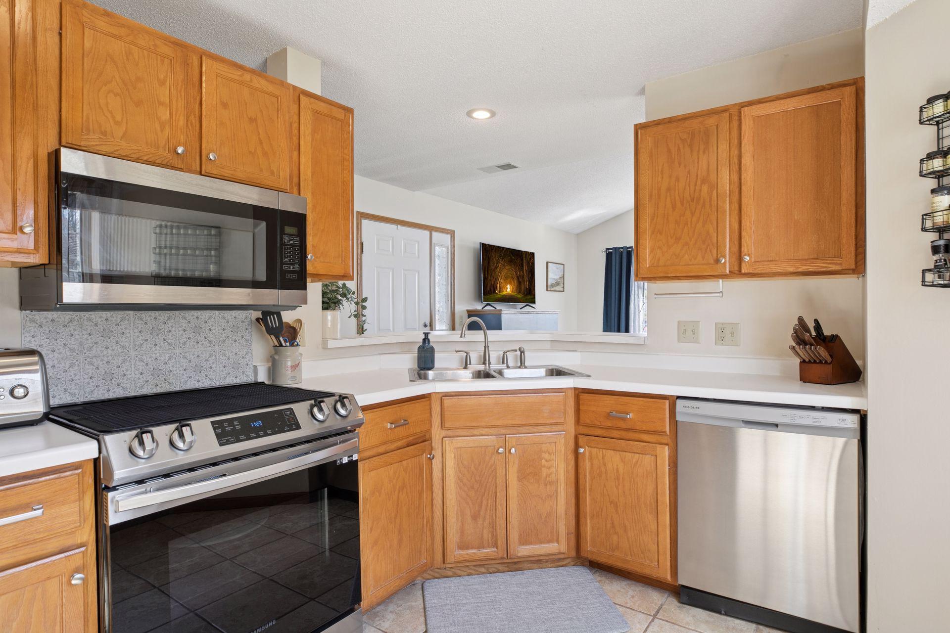 7289 Brittany Lane, Inver Grove Heights, Minnesota image 13