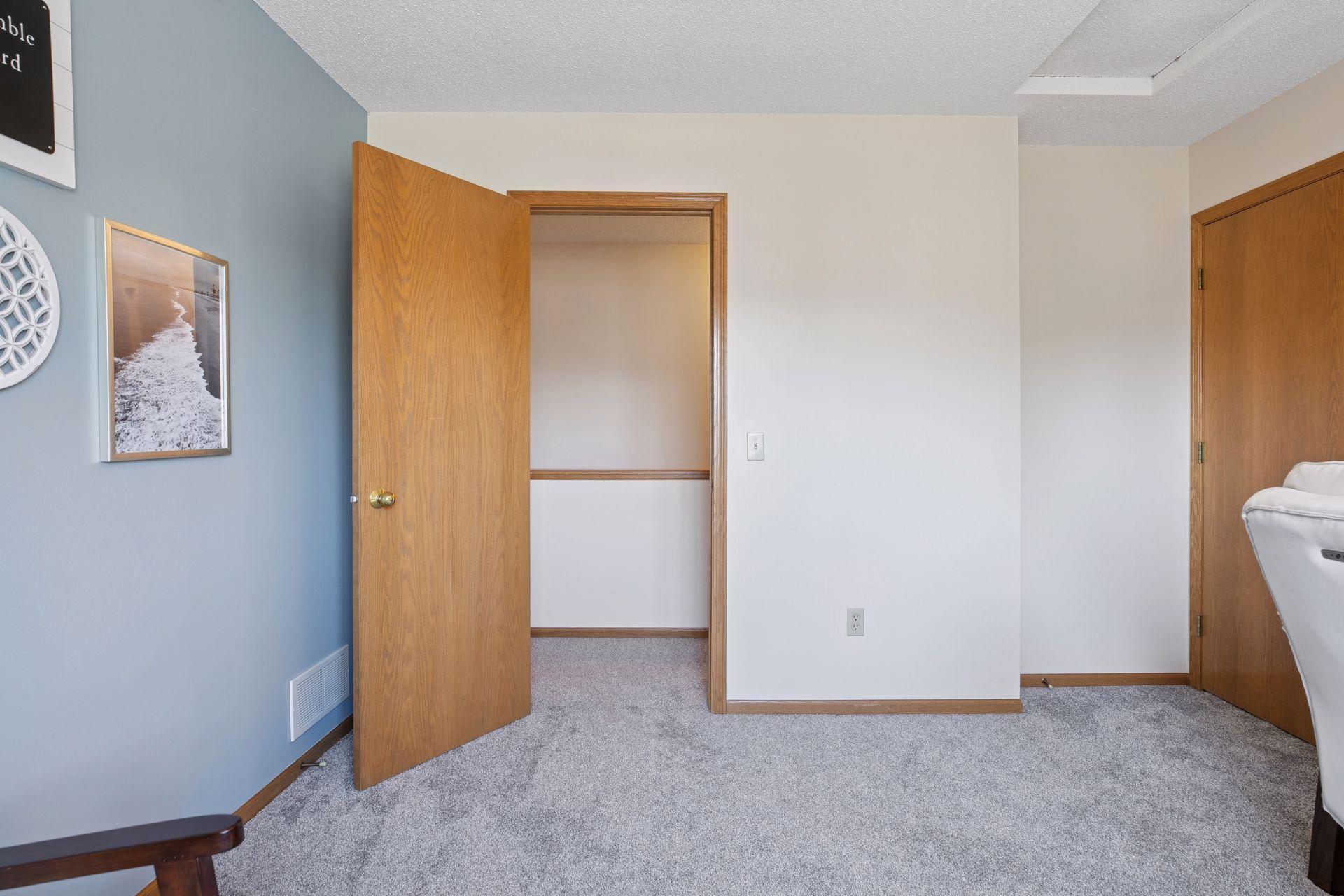 7289 Brittany Lane, Inver Grove Heights, Minnesota image 22