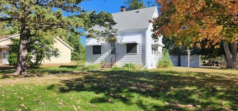 Homes For Sale - 710 Johnson Street<br/> Henning, MN 56551