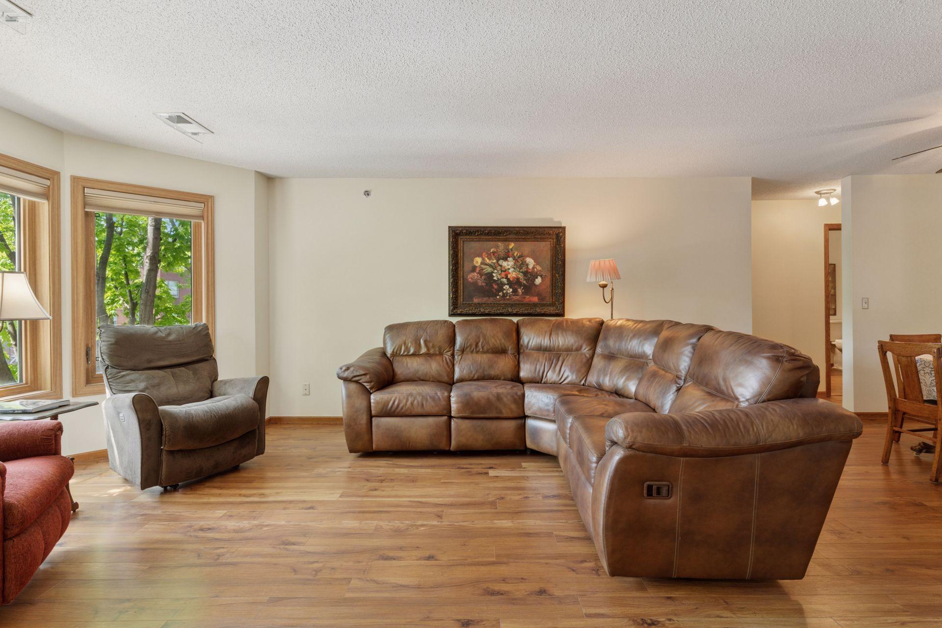 32 11th Avenue #204, Hopkins, Minnesota image 8