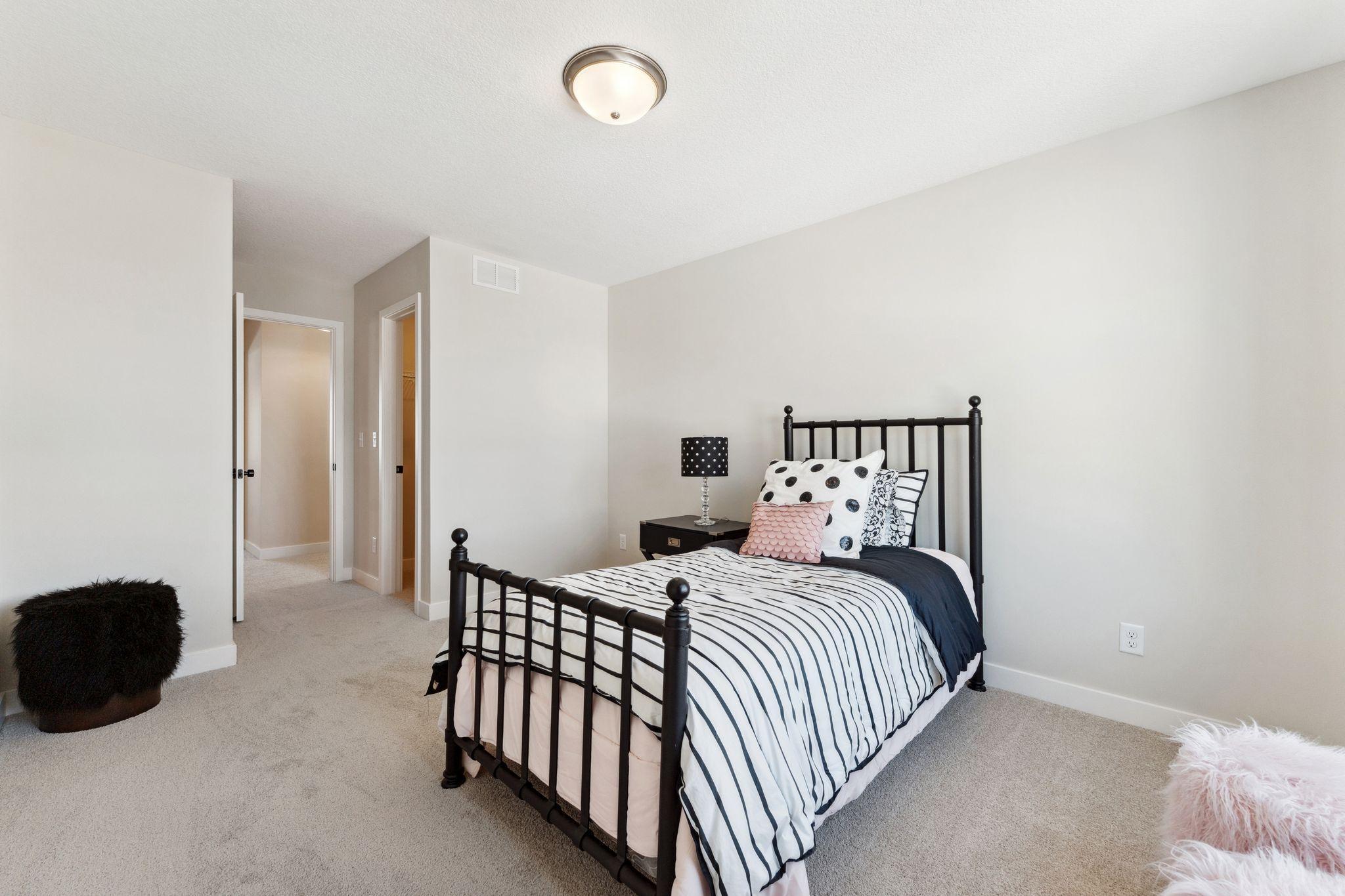 7660 Waverly Avenue, Shakopee, Minnesota image 25
