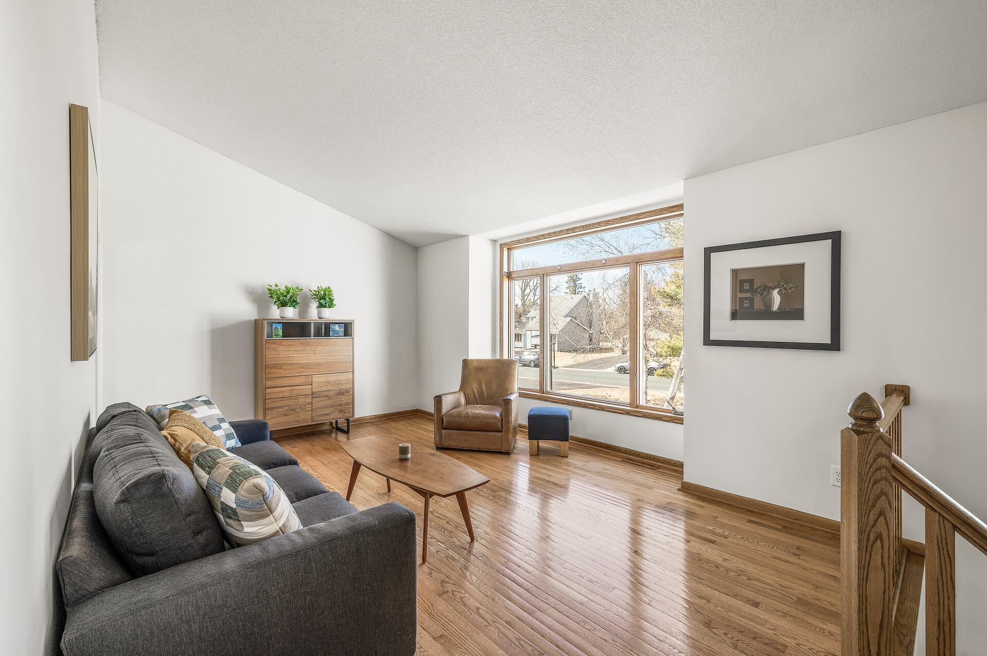 3782 Wescott Hills Drive, Eagan, Minnesota image 9