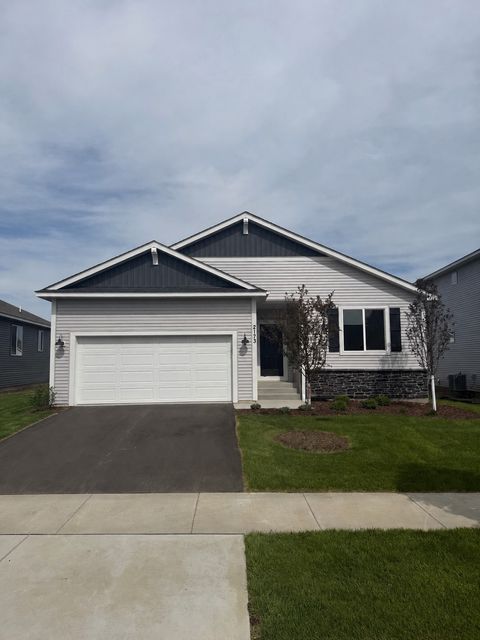 Homes For Sale - 2173 Westpointe Drive<br/> Dakota County, Hastings, MN 55033
