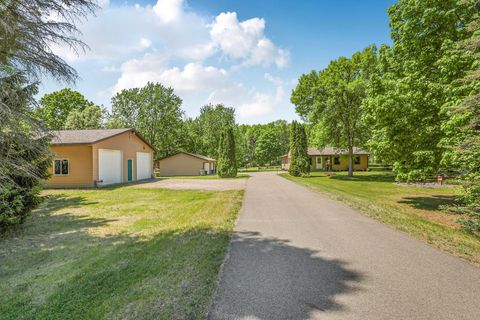 Homes For Sale - 37713 190th Avenue<br/> Avon, MN 56310