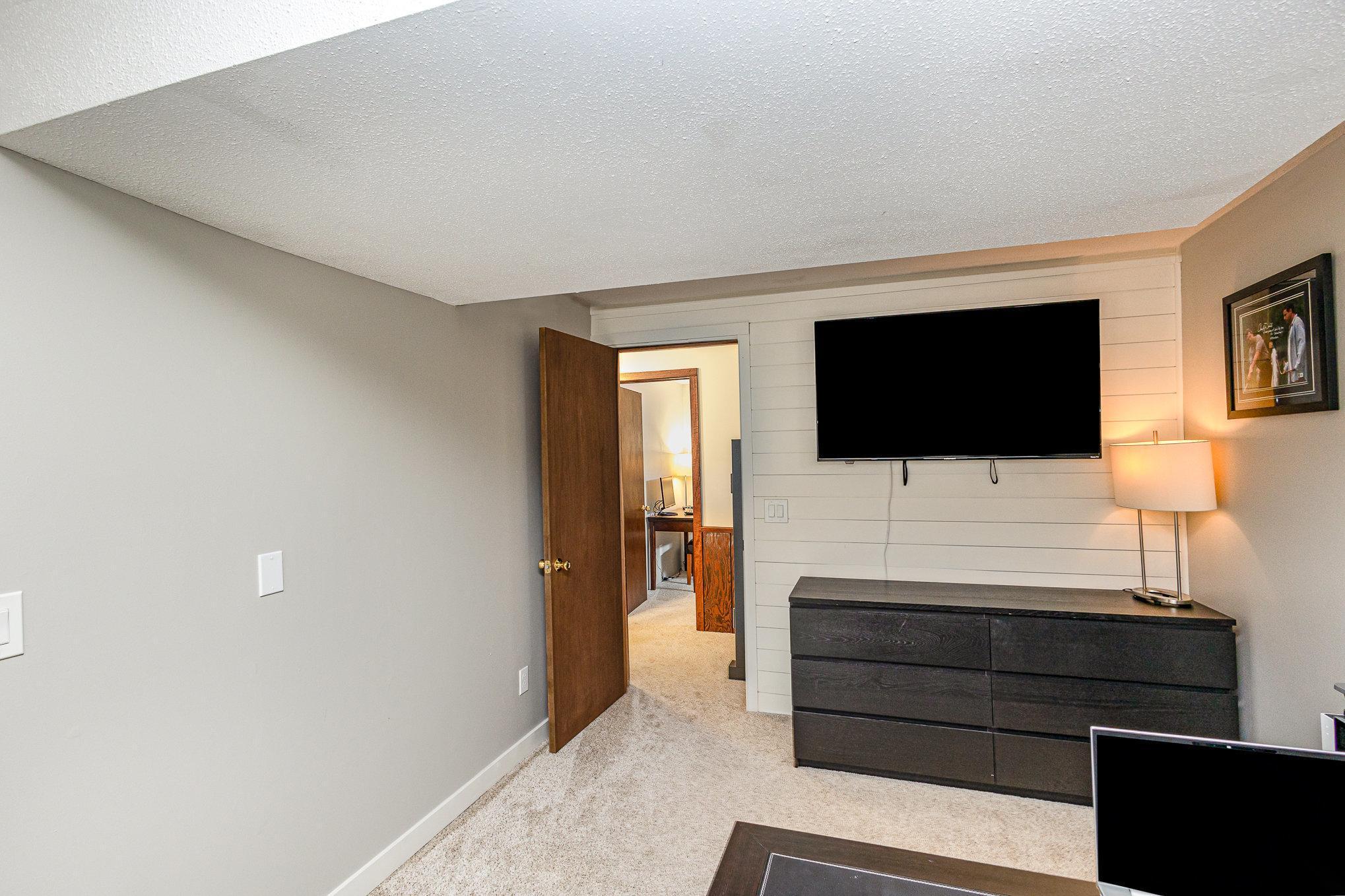 6361 Dawn Avenue, Inver Grove Heights, Minnesota image 20