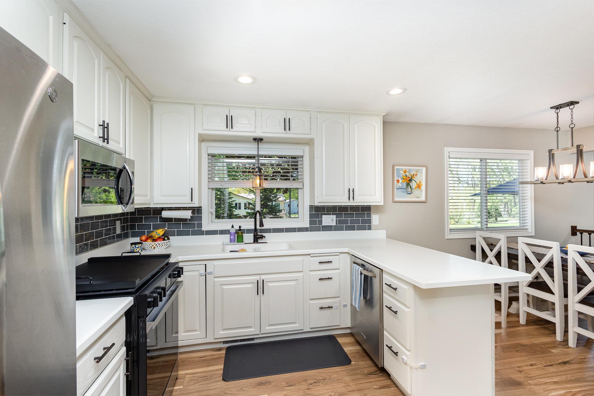 6361 Dawn Avenue, Inver Grove Heights, Minnesota image 7