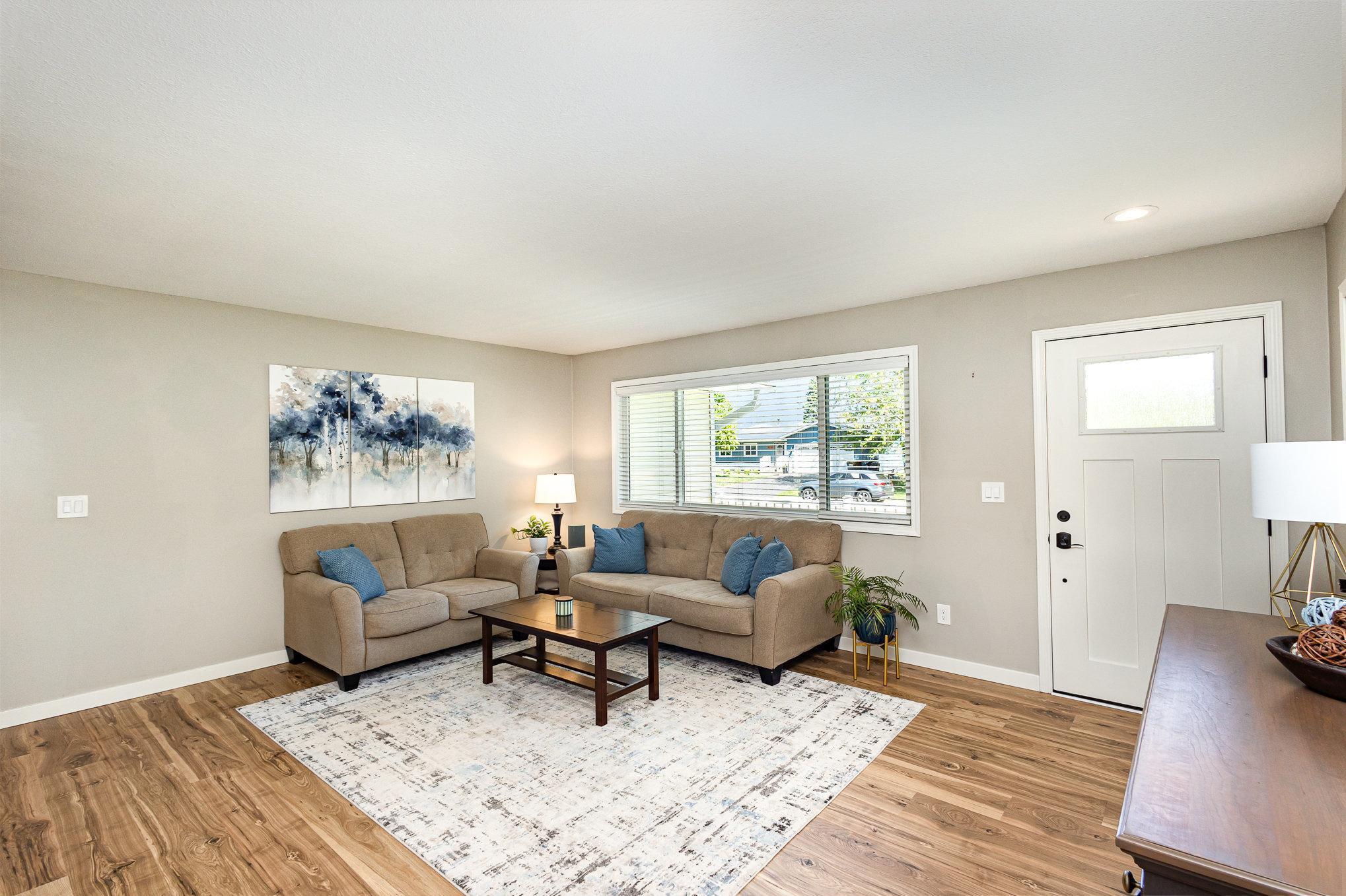 6361 Dawn Avenue, Inver Grove Heights, Minnesota image 4