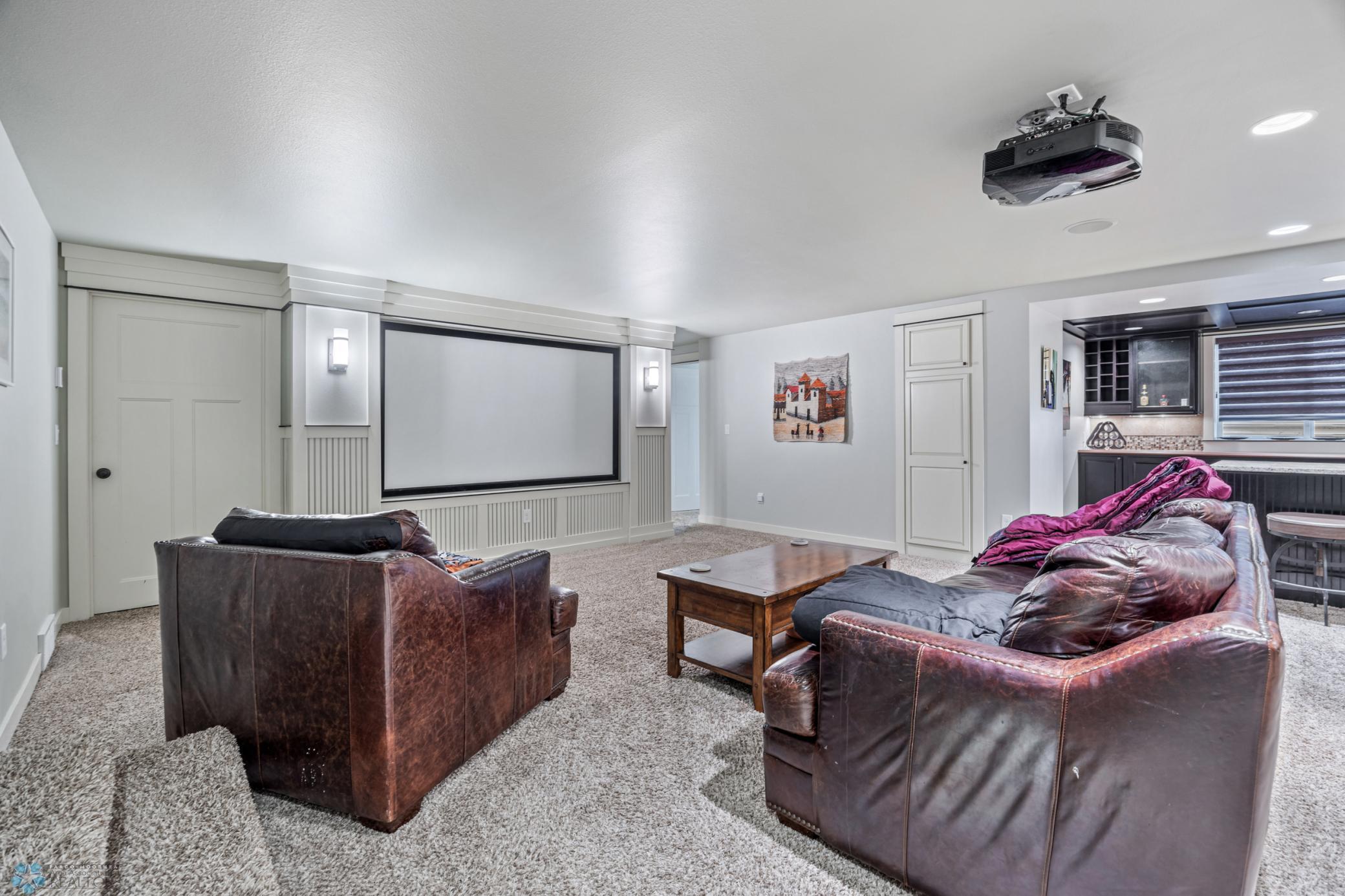 6028 Silverleaf Drive, Fargo, North Dakota image 32