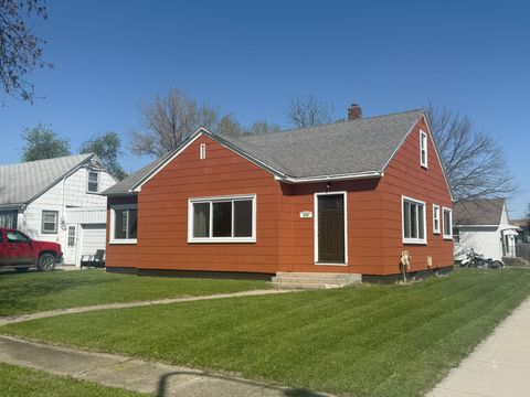 Homes For Sale - 309 3rd Avenue<br/> Ada, MN 56510