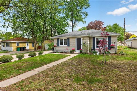 Homes For Sale - 4506 Yates Avenue<br/> Crystal, MN 55422