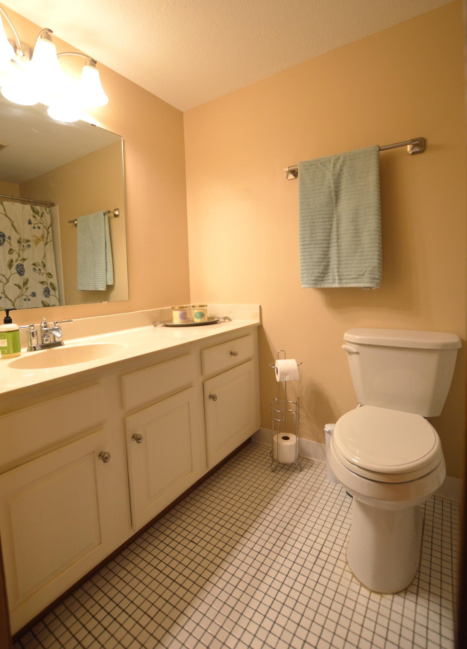 20 Windsor Lane #209A, New Brighton, Minnesota image 8